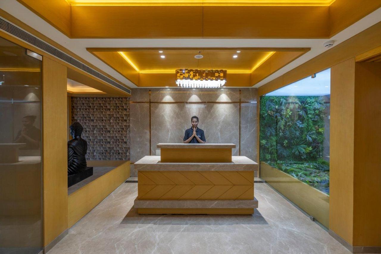 Sarovar Portico Morbi Екстер'єр фото