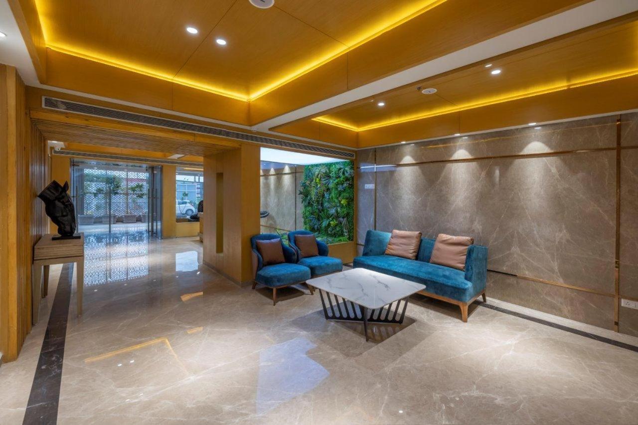 Sarovar Portico Morbi Екстер'єр фото