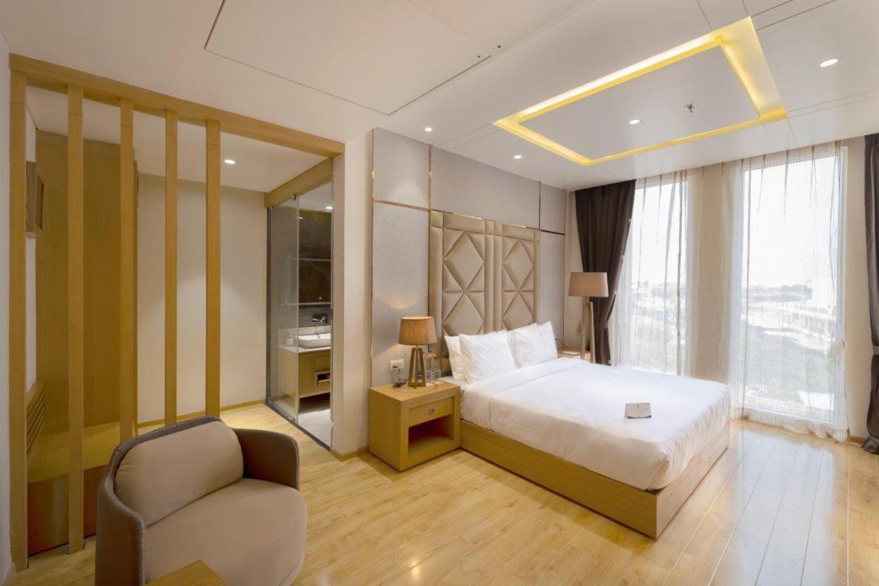 Sarovar Portico Morbi Екстер'єр фото